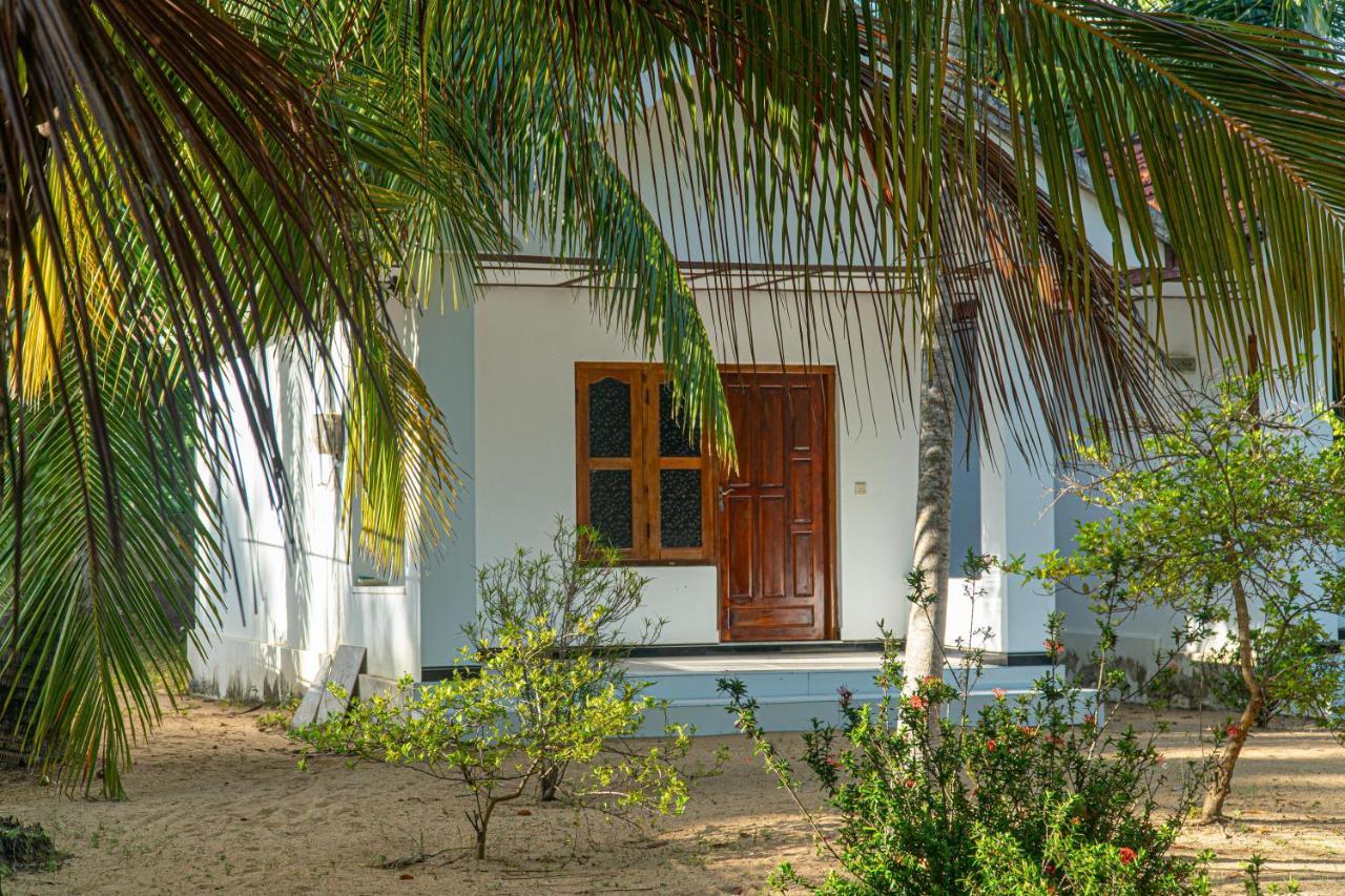 Hotel Surf & Yoga Arugam Bay Zewnętrze zdjęcie